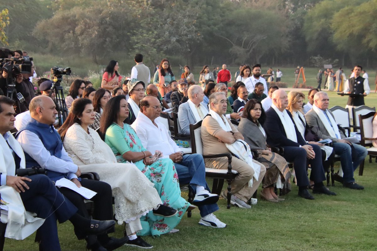 LG Delhi tweet media