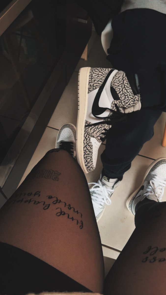 olileaves's tweet photo. 🤍🖤 https://t.co/azRm44NpQr