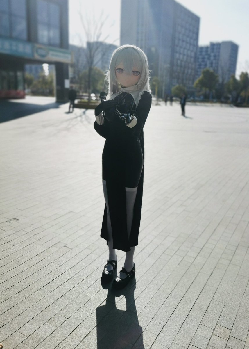 胶鸭鸭邀你一起开祷🙏
头壳&amp;摄影：<a href="/ZZ_Yan_/">恰latiao的Yan</a> 
#kigurumi #着ぐるみ