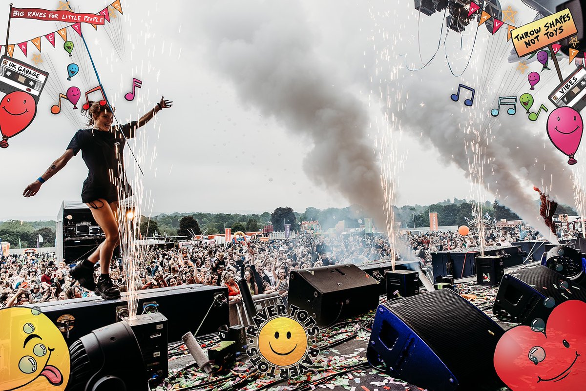 Maidstoneinfo's tweet photo. Raver Tots Outdoor Festival, the ultimate family friendly outdoor event, is returning to Mote Park on Sunday 27 May!❤️

Tickets are on final release!⚠️

Find out more: https://t.co/5dHqTg0ZZr

#maidstone #kent #VisitMaidstone #Kent #RaverTots #festival https://t.co/dEZSRyjg5q