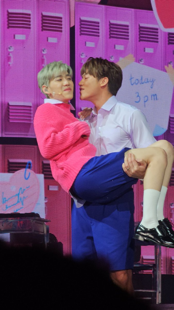 1stloveyunjae's tweet photo. น้องพีพี 55555555555 #PPKritLitGlitter_Day2 https://t.co/V5UtUHTyiX