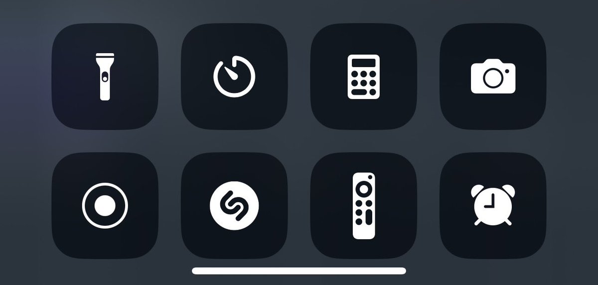 rishikpilllllai's tweet photo. @breolinger @ANATTAsounds Ive added it as a shortcut so ppl can't tell lmaooo https://t.co/e4EQX5IHn4