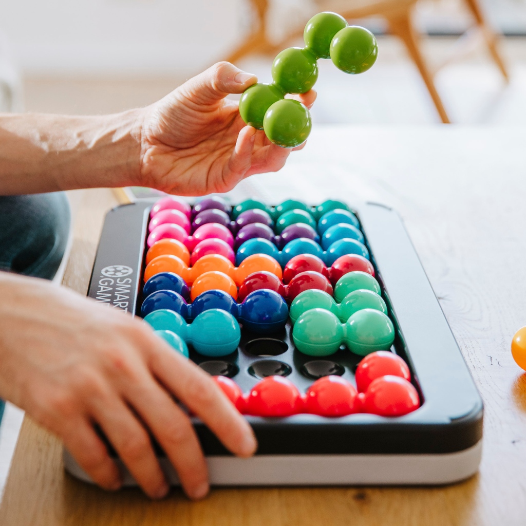 SmartGames_eu's tweet photo. 🫴 Why is it important to practice your fine motor skills? 🫳 Read more in our blog!
https://t.co/vhTAoUl9Ck
.
.
.
#smartgames #playitsmart #blog #finemotoricskills #braintraining #Iqgames https://t.co/4UIq9lZNkL