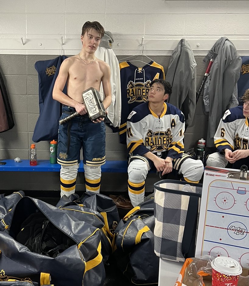 Royals continue their playoff journey with a 7-2 win over KC.  Player of the game goes to Dylan Warwaruk.  #raiderspride #everythingwithpurpose