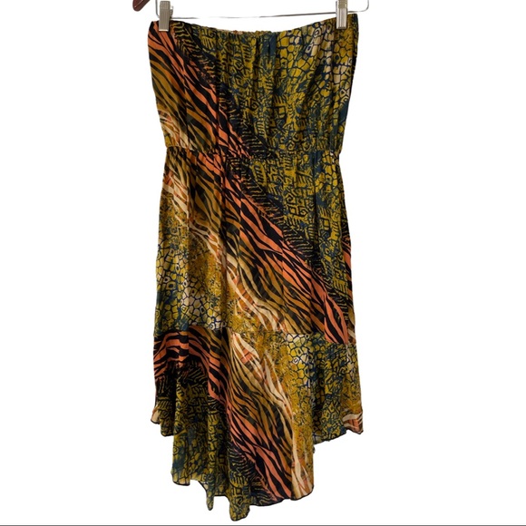 julie558232's tweet photo. So good I had to share! Check out all the items I'm loving on @Poshmarkapp #poshmark #fashion #style #shopmycloset #daytrip: https://t.co/Q42bDxNRjO https://t.co/v1u8ovIR0T