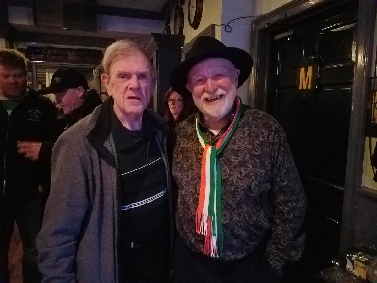 ENFD240's tweet image. Was supposed to see the @youngwolfetones this Thursday with my Pop at @lilyflanagans ... A tradition we've had for many years now.  My Irish music partner passed away last night.  Raise a pint for him.