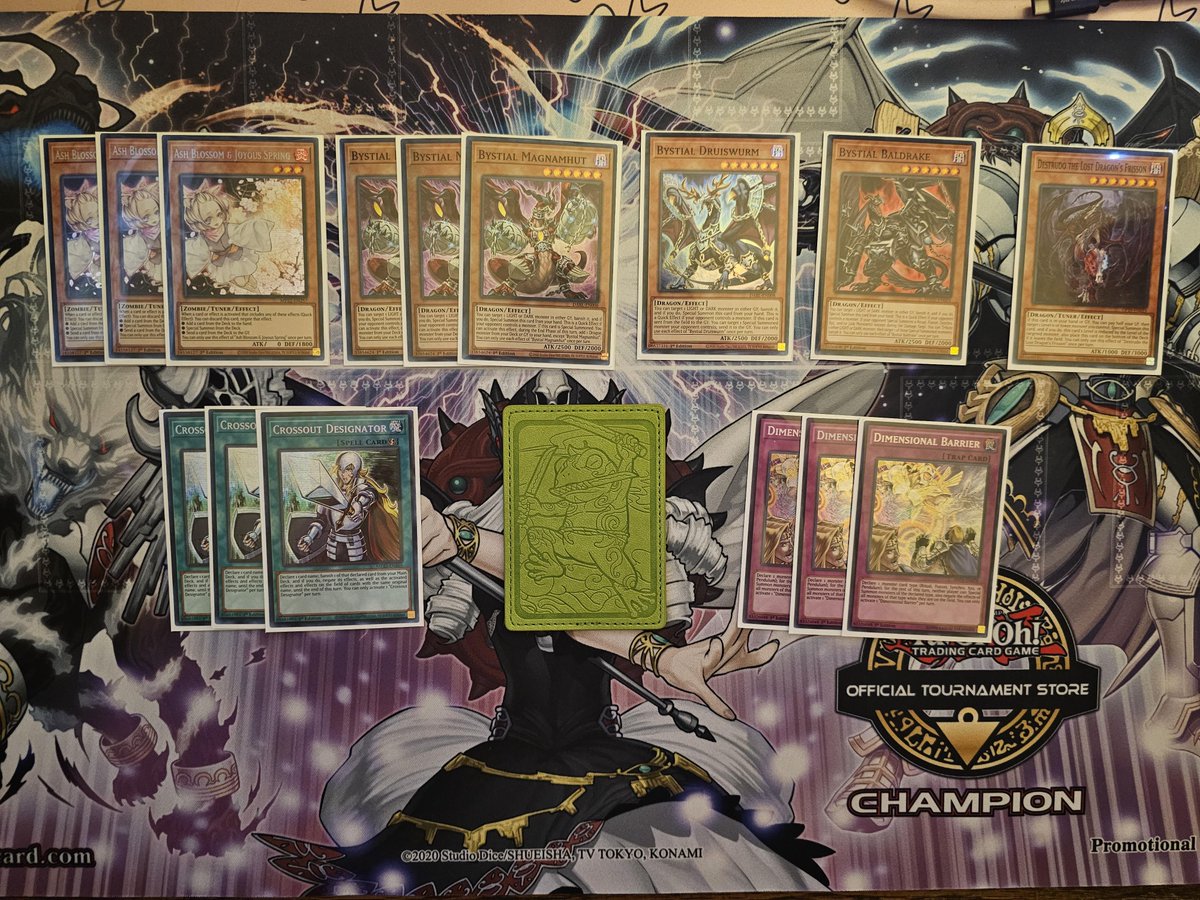 bkim211's tweet photo. I got 1st place at my local OTS Championship with Blind 2nd Swordsoul. 

R1: Blind 2nd Despia - xoo 🎲❌
R2: Kashtira - xox 🎲❌
R3: Kashtira - oo🎲✅
R4: Swordsoul Mirror same guy I made the deck with 🙃- xox 🎲✅
R5: Labrynth - oo 🎲❌

Squeezed in 8th after swiss. https://t.co/HVrJFQQIrw