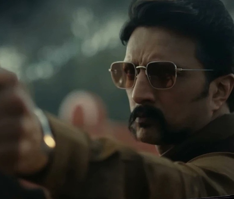 UiTV_Connect's tweet photo. Some glimpse of Pan-India Movie "Kabzaa"
#AmitabhBachchan #IndiaKannada #Kabzaa #KabzaaTrailer #Bengaluru #KichchaSudeepa #Upendra #Shivarakumar #ShreyaSaran https://t.co/Ad2aqBPDD9