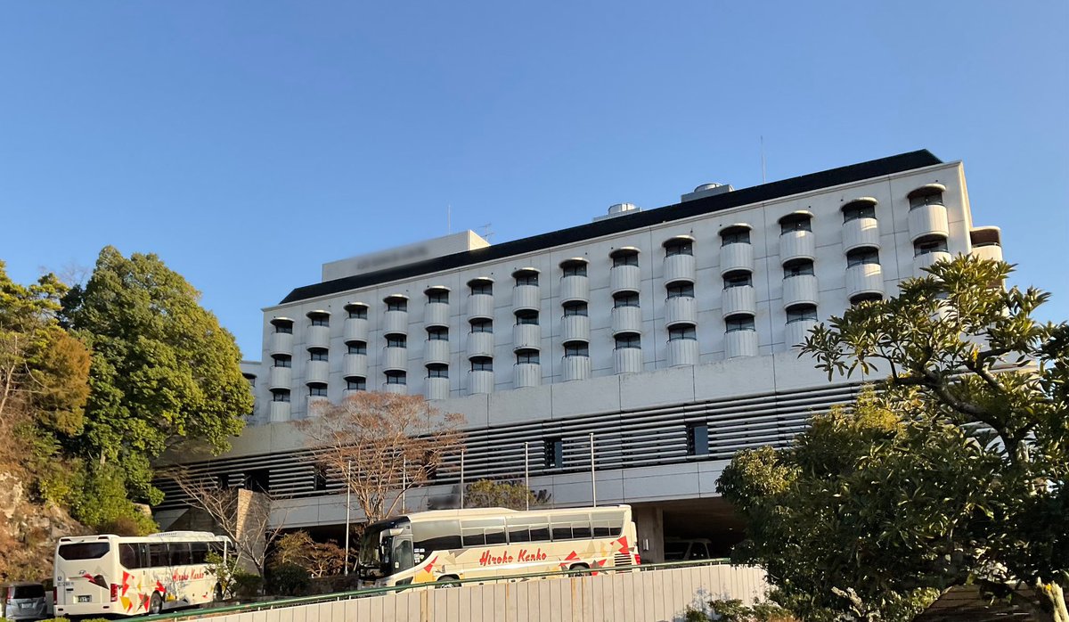 edahighschool's tweet photo. 初日宿泊先のホテルに到着しました。
明日は宮島へ見学に向かいます。 https://t.co/p5q3IaBSWr