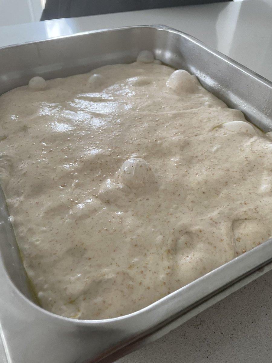 rct_smith's tweet photo. Progression from dough to finished loaves. #horshambakery #shiptonmill #sussexbaleries #sourdough https://t.co/aMVLQBH1XG