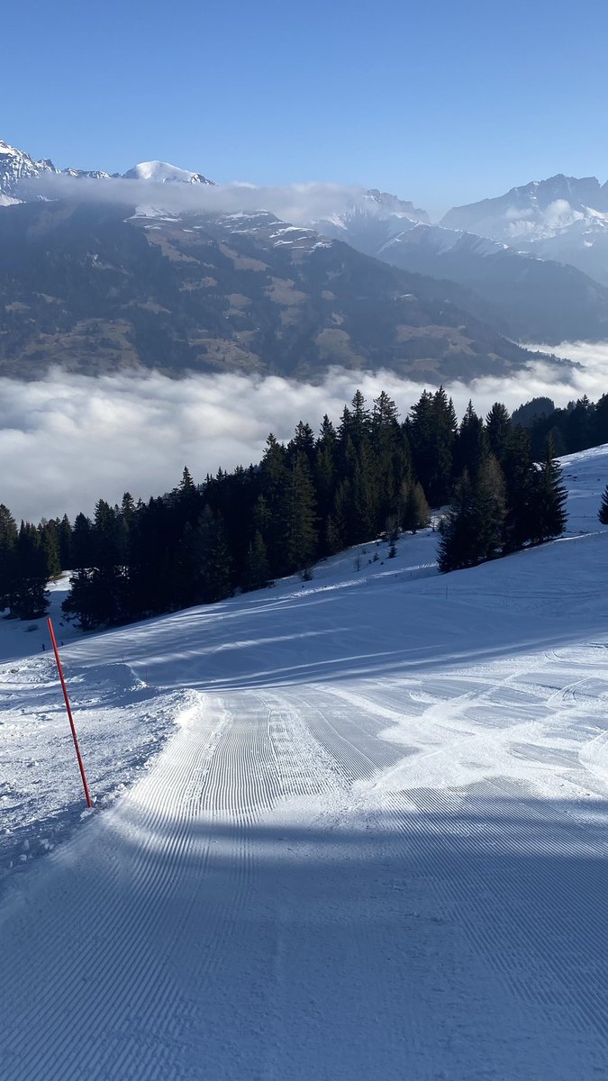 SchaerMartin's tweet photo. #Wohnwagen #grüsch #skifahren #grüschdanusa #ferien #picoftheday #nofilter https://t.co/0OpTrs5a6n