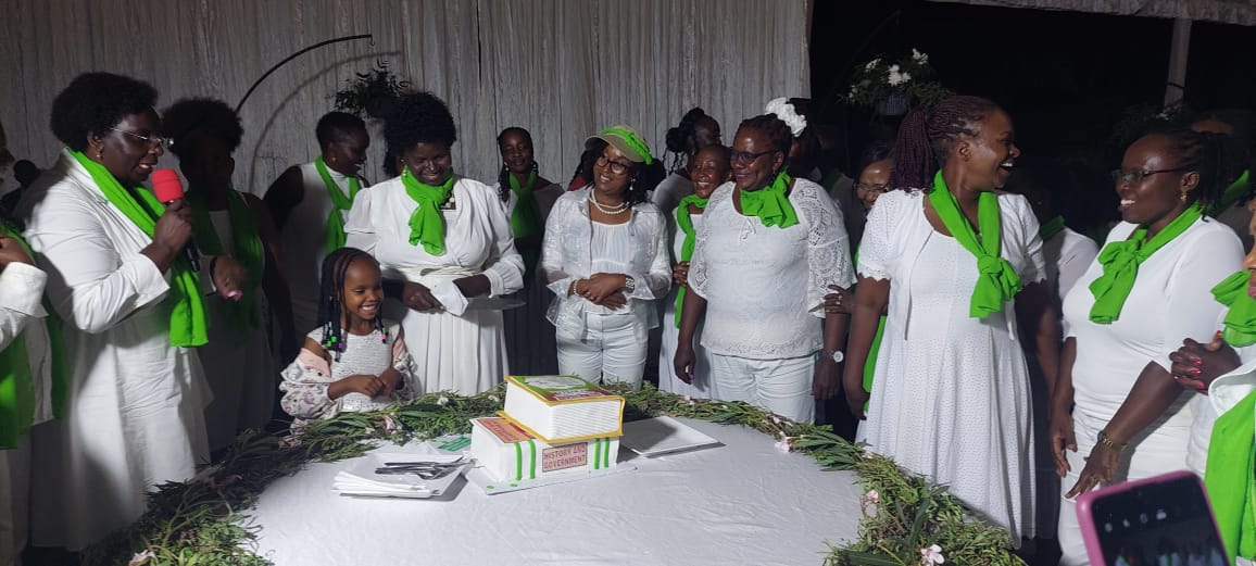mungania_ya's tweet photo. The Kaaga girls alumnus.4/3/2023.
Special remembrance for our former,illustrious,long serving headmistress,Mrs G G Gichoga.Kudos to all the great girls from the  great high school. https://t.co/pbwSVesV0o