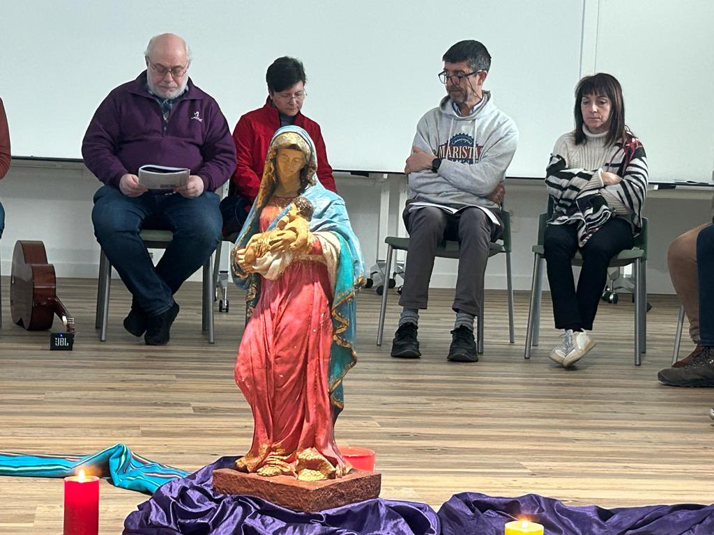 maristasiberica's tweet photo. Instantáneas para un tiempo de pausa y de escucha. Retiro de Cuaresma de Maristas Ibérica #Cuaresma2023 #SomosMaristas #FamiliaMarista https://t.co/7jW28P0qTX