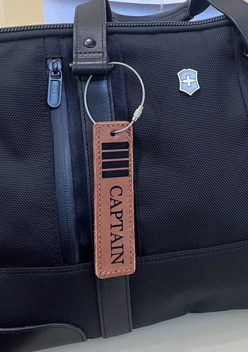 CaptSathish's tweet image. Aviation Key Tag 
#aviationdaily #trending2023 
#keytag