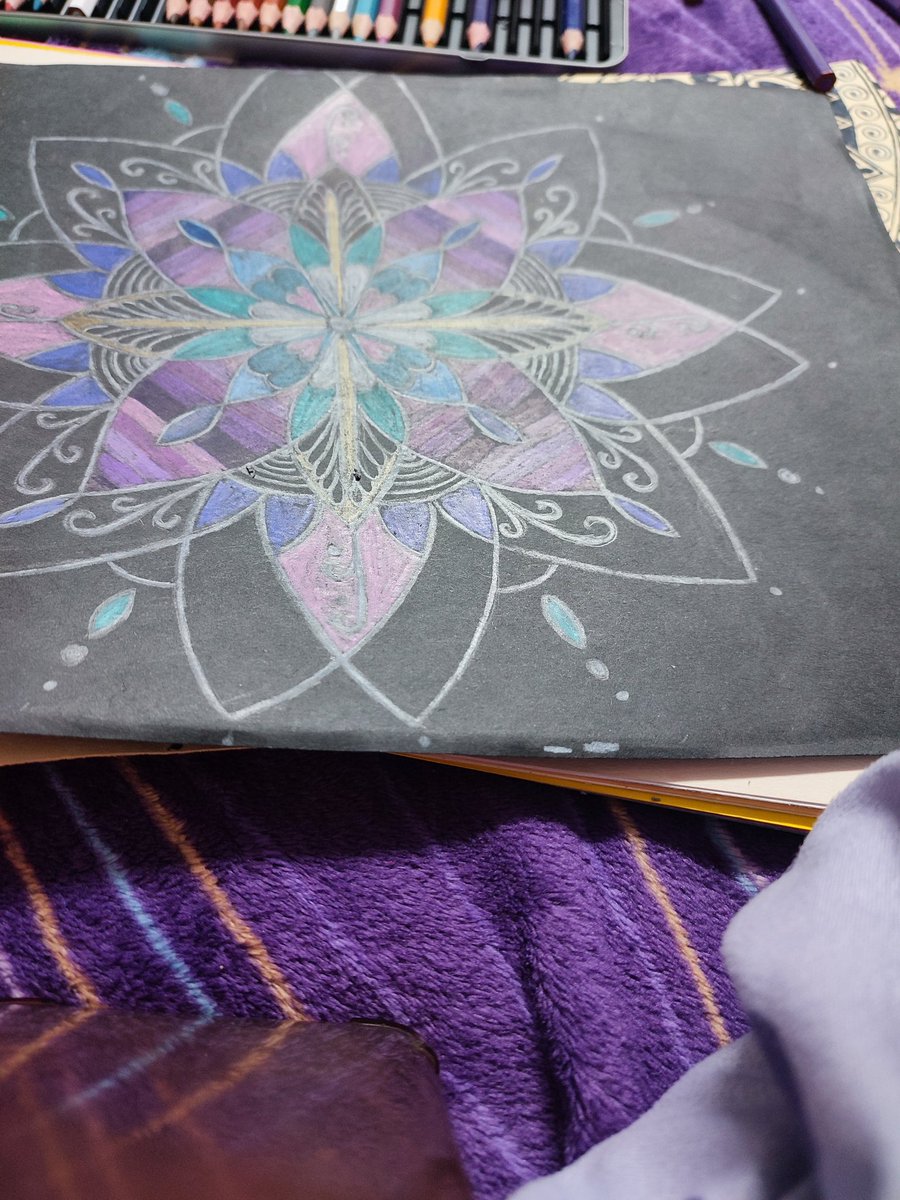 AvatarStars tweet media