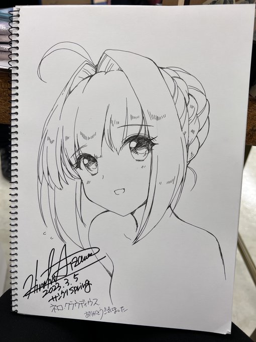 今日は久しぶりにスケッチブックの受付しました。
開場同時に、一気にいらしたので、
今回1枠増やして、先着の方3枚描かせていただきました✍️
ありがとうございました
イベントの思い出になりますように!♥️ 