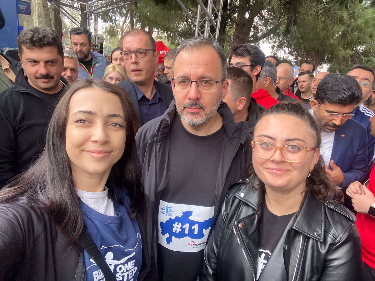 EROLKOCA1's tweet photo. Uluslararası Runtalya Maratonu, “1 ADIM 1 HAYAT” adlı 2 km’lik farkındalık koşusuna Kumluca Gençlik ve Spor İlçe Müdürlüğü olarak iştirak ettik. Güzel bir Organizasyon oldu. 👏👏🇹🇷🇹🇷@kasapoglu @GSB_Antalya @ersinyazici1 @YGrhan @AntalyaValilik https://t.co/oK1r6pKSYv