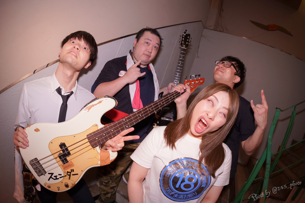 n_iwaca's tweet image. お写真いただきました！良い写真ばかりいただけて嬉しいのだけど
特にこの2枚サイコーだ！！！めちゃくちゃ好き！

藤子さん @245_photo ありがとうございました！

#オバイブ大行進