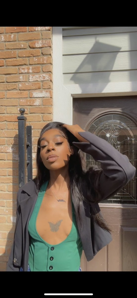 slxxmbaby's tweet photo. Please Bîtch 💅🏾 I’m the muthafuckin blueprint 💕 https://t.co/8T4bRMga3w