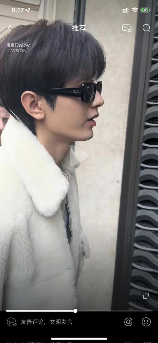 CholeLin5's tweet photo. Accompany you from obscurity to brilliance, Cheng Yi. 
@Lanvin 

CHENGYI FOR LANVIN
#ChengYixLanvinFW23 https://t.co/JQTcPSkEt6