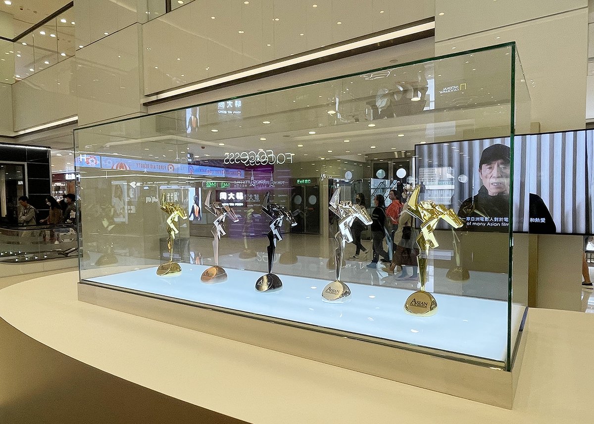 AsianFilmAwards's tweet photo. Celebrating 15 Years of Excellence: Asian Film Awards Exhibition is ready at #HarbourCity from today to 11 Mar! Actresses #LINMinChen and #VivianSUNG will meet and interact with fans on 11 Mar! Come and check it now!
https://t.co/2yHAheFZqP https://t.co/13BkwOSgqK