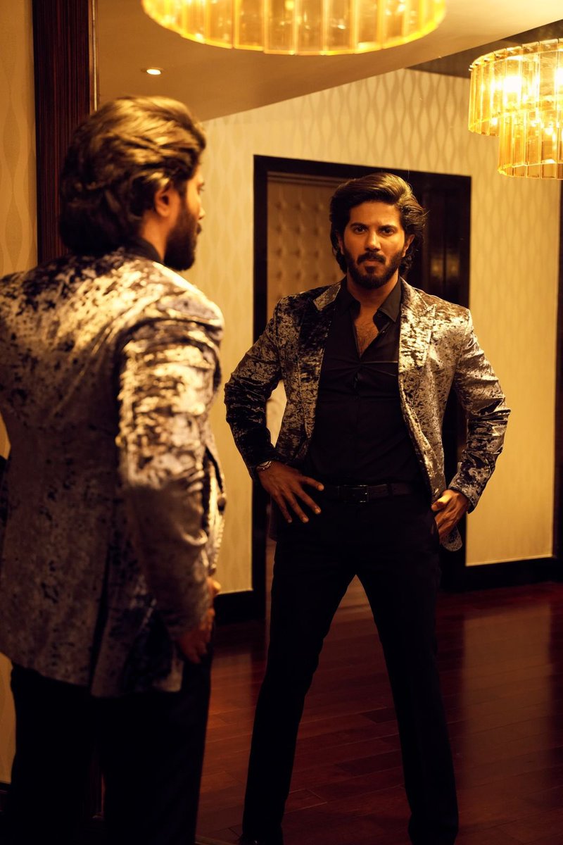 FutureFlicks_'s tweet photo. STYLISH HUNK - Dulquer looks Dapper in the latest Clicks 🤌💥🔥 

#DulquerSalmaan @dulQuer @trendytollyPR #KingOfKotha https://t.co/V28LrWUesM