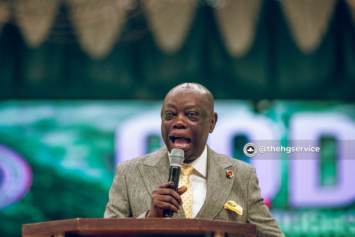TheHGService's tweet image. Let us give the Lord thanks for all He has done during this Special Holy Ghost Service.
Psalm 34:1

- Pastor Remi Akintunde

Thanksgiving Service 
Special Holy Ghost Service 2023
#GodOfBreakthroughs
