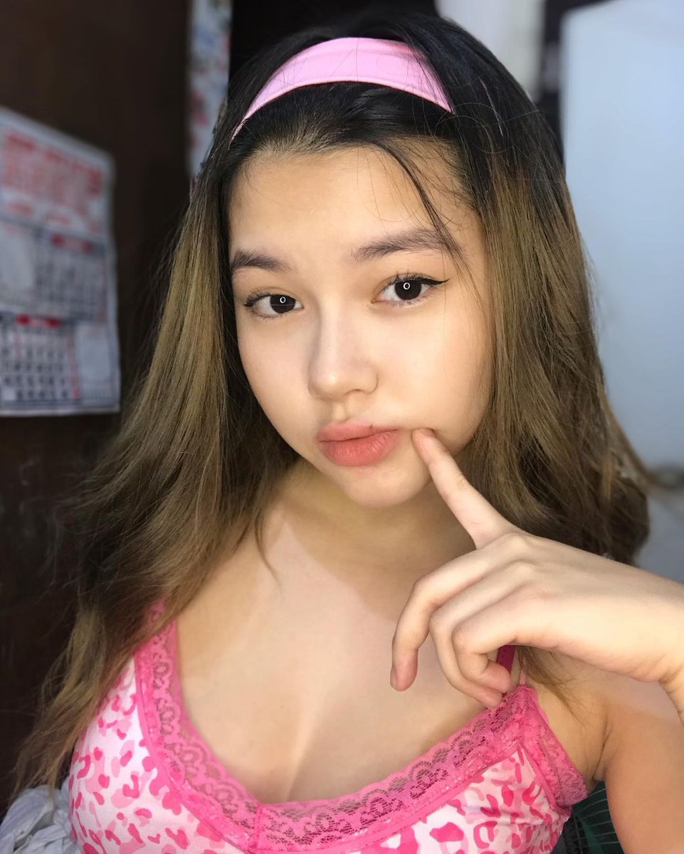 GabyOlin1's tweet photo. Selamat Sore hihi 
Jangan Lupa Follow IG olin ya ada di profil twitter cek Profil 

Pertamina
Arsenal
Ahok
Tanah Merah
Kamarku
Minggu
Vitri
HAHAHA INDONESIA
Gen 3
INDONESIA SIJEUNI
#MU 
#ManchesterUnited
#LIVMUN 
#Liverpool 
Sore
Malam senin
#DKIJakarta
Single https://t.co/QWrAtouHa0