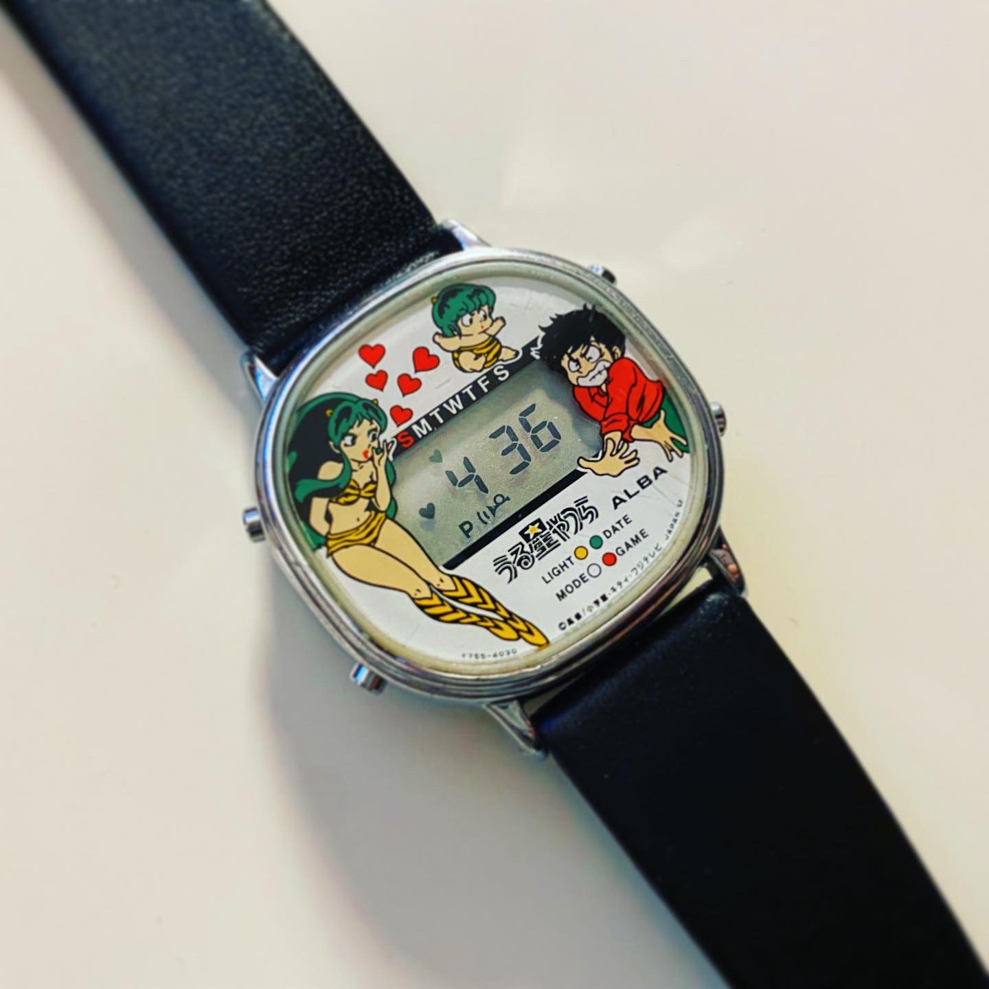 Dr.スランプアラレちゃんデジタル腕時計ALBA