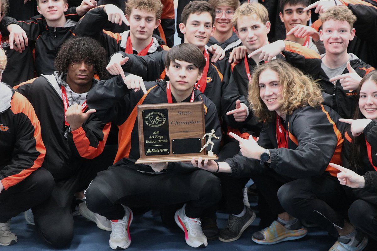 Memorable state indoor meet with tremendous teamwork. Proud of <a href="/NatronaTrack/">NC Track and Field</a> <a href="/DutcherJackson/">Jackson Dutcher</a> 
800🥇new school record
1600🥇
4x800🥇
Team 🥇
3200🥉
#hardworkpaysoff