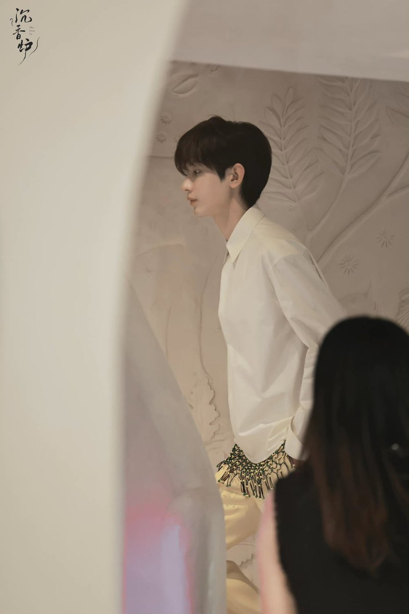 thithi2690's tweet photo. 演员成毅出道十年，厚积薄发，未来可期！@LANVIN
CHENGYI FOR LANVIN
#ChengYixLanvinFW23 https://t.co/fuhPNh2LUj