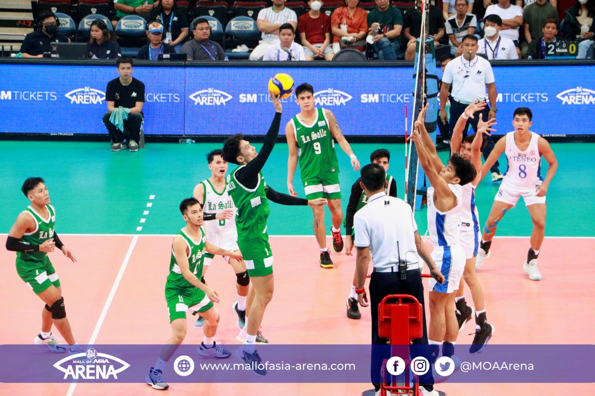 MOAArena's tweet photo. #UAAPSeason85 Men’s Volleyball: 25-18 end of first set, in favor of DLSU.

#RiseAsOne
#UAAPS85AtMOAArena
#ArenaSafe
#ChangingTheGameElevatingEntertainment https://t.co/LvI7JyabIT
