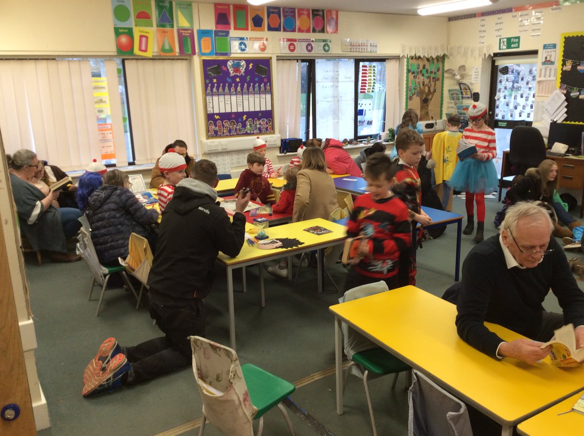 Y3Hunmanby's tweet photo. World Book Day :-) https://t.co/nuki0ReOBG