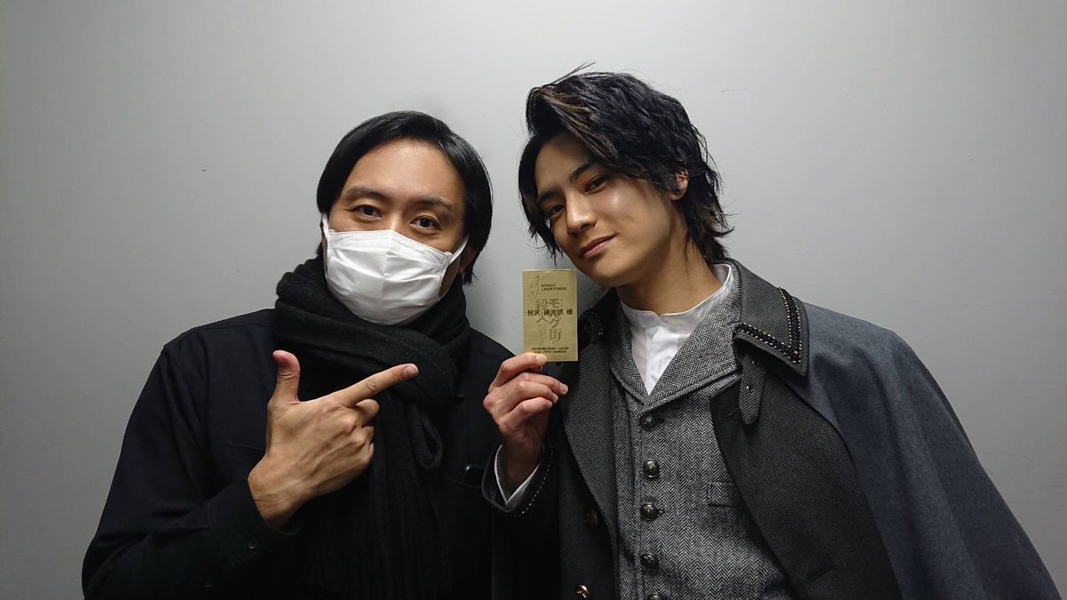 mnosaka898's tweet image. 『#モルグ街の殺人』公演を振り返って…

次は24.26日に名探偵の相棒【私】を演じていただきました #秋沢健太朗 さんです。
デュパンを包み込む優しさが抜群でした✨✨
朗読劇は経験が少ないそうですが、そんな風に感じませんでした。本番、最高でした‼️

#乱歩とポー
#ノサカラボ
#デュパン