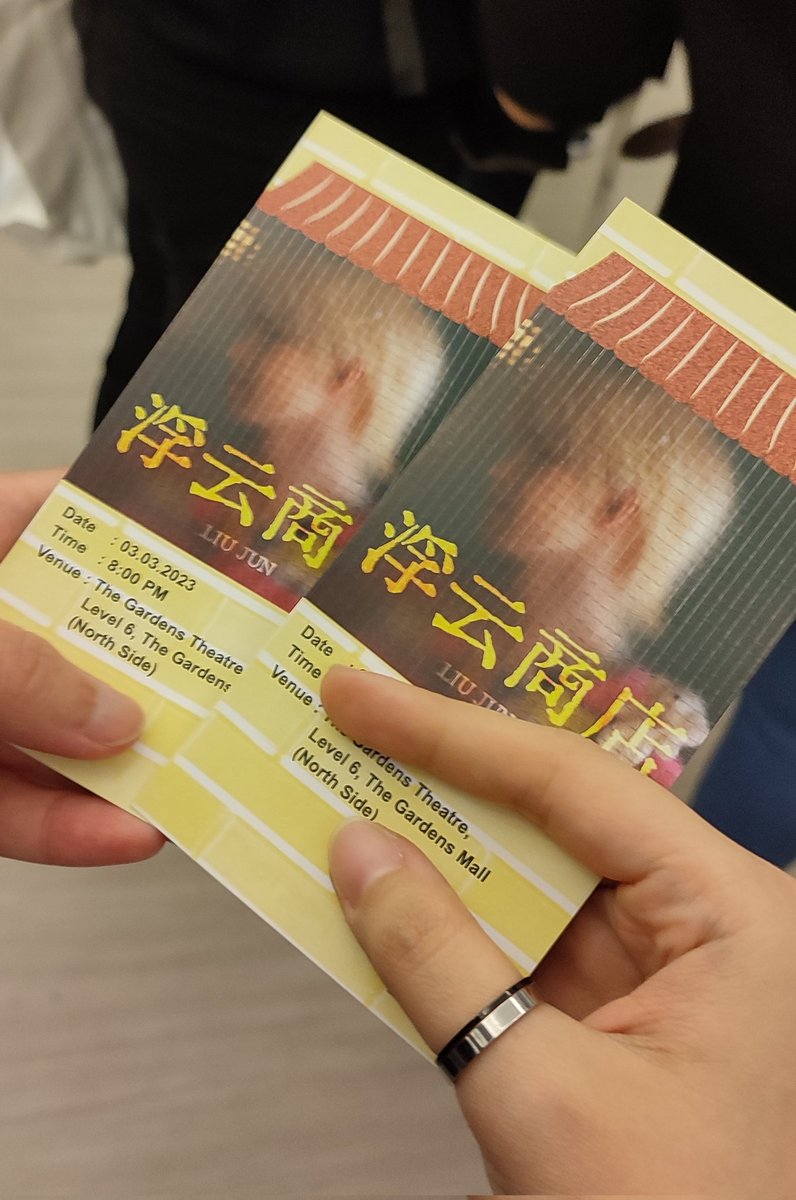 ghostiePhantom's tweet image. The press conference was PHENOMENAL 💙 It has been over 24hrs and my soul has still not fully return to my body 😂😂✨💙💖✨💙💖

#LiuJun #JunLiu #刘隽 #浮云商店