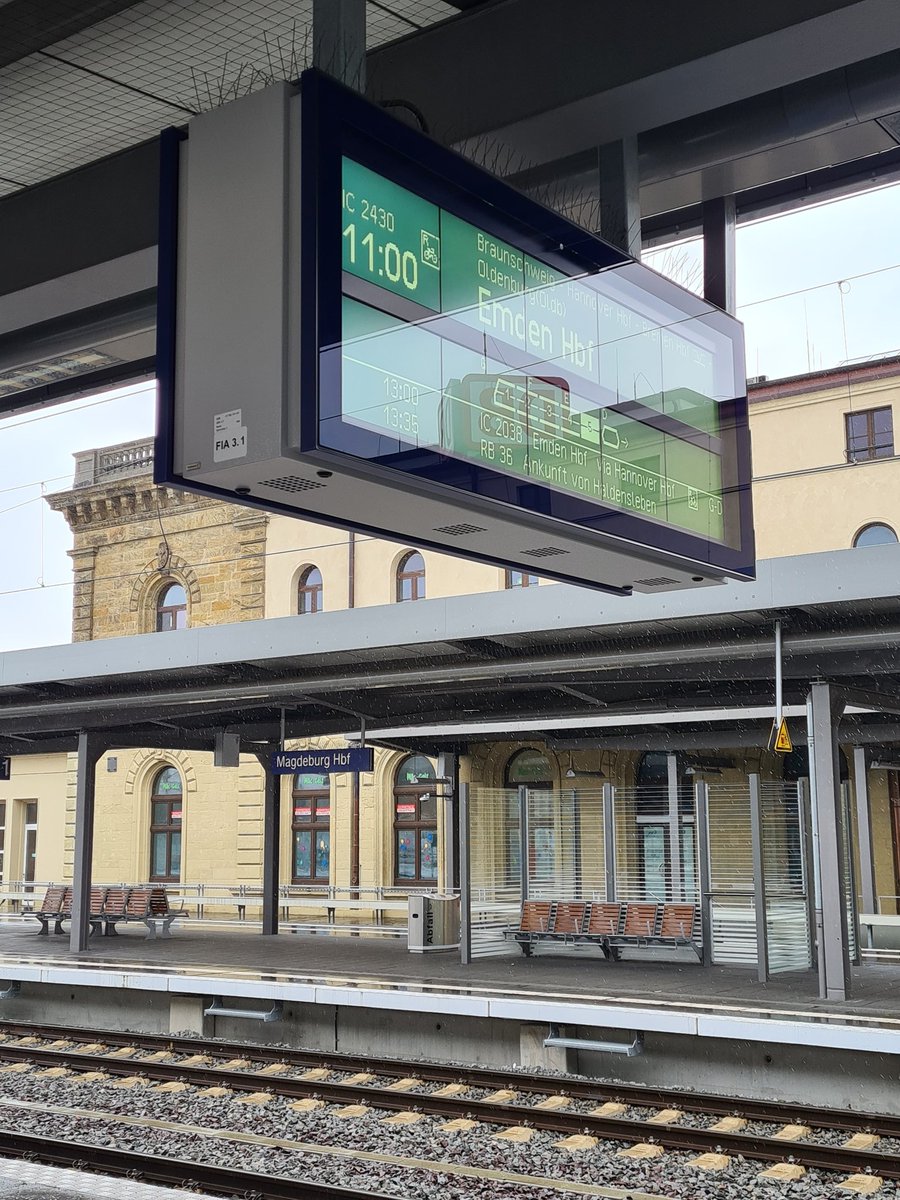 WeidnerStefan's tweet photo. Leaving snowy @Ottostadt Magdeburg for a full-week business trip to @SAP headquarters in Walldorf for #UACom where global University Alliances partners refine the program strategy focusing on SAP cloud solutions #SAC, #DWC, #IBP, #BTP and more @SAPNextGen @SAPUCCMD @OVGUpresse https://t.co/WdGaa9duur