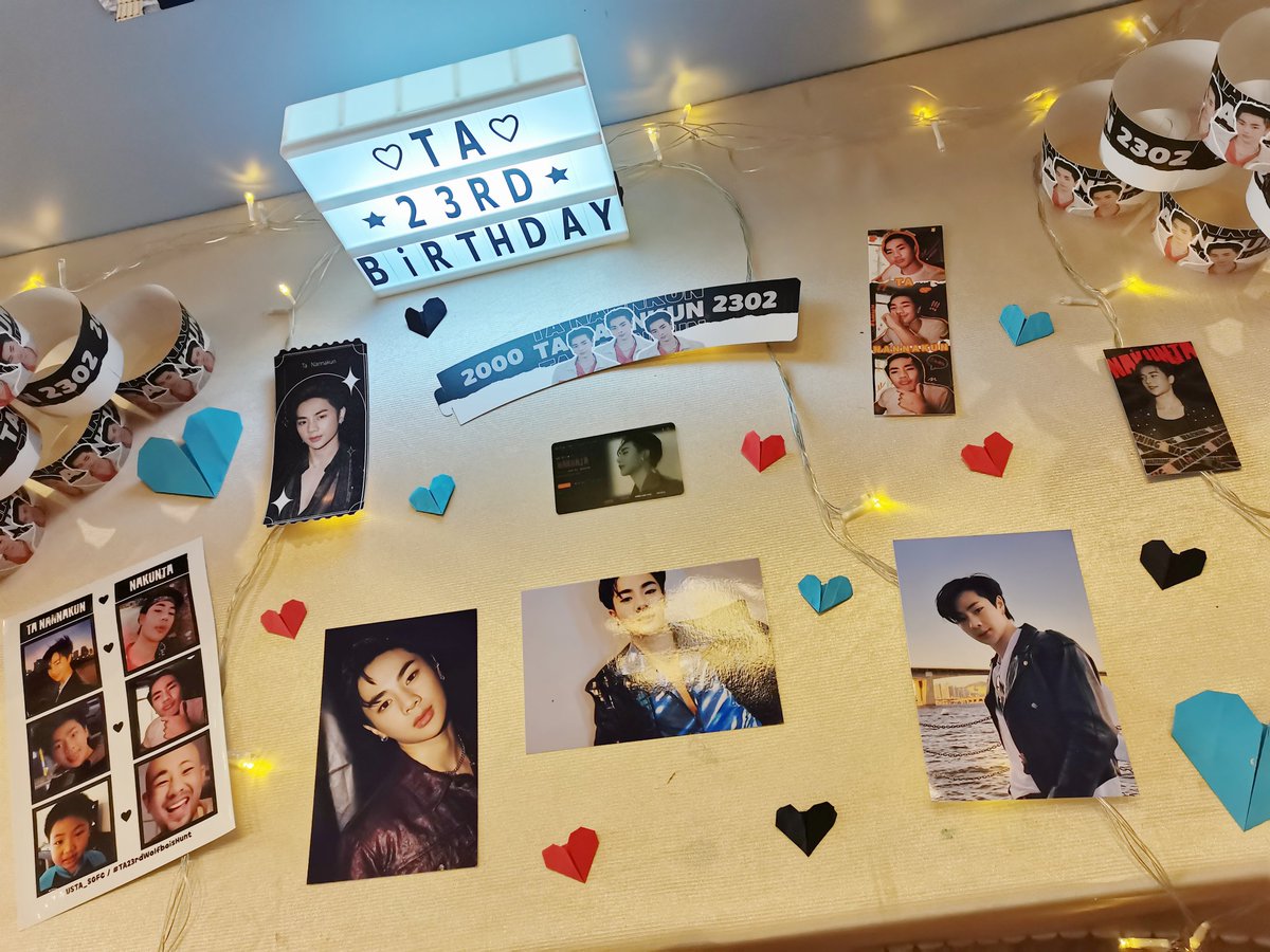 _synn07's tweet photo. Nannakun's Birthday Event in Singapore🖤🤟
#ta_nannakun
#TA23rdWolfboisHunt https://t.co/ILbsetOm3e
