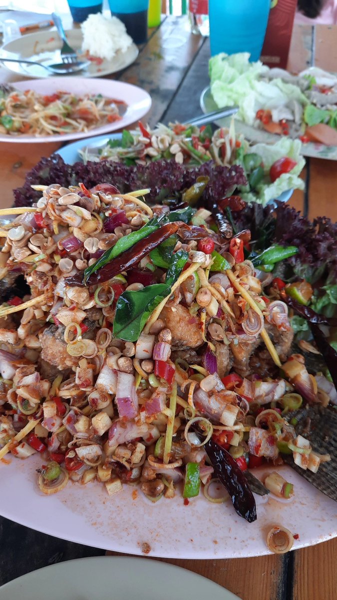 โซ tweet media
