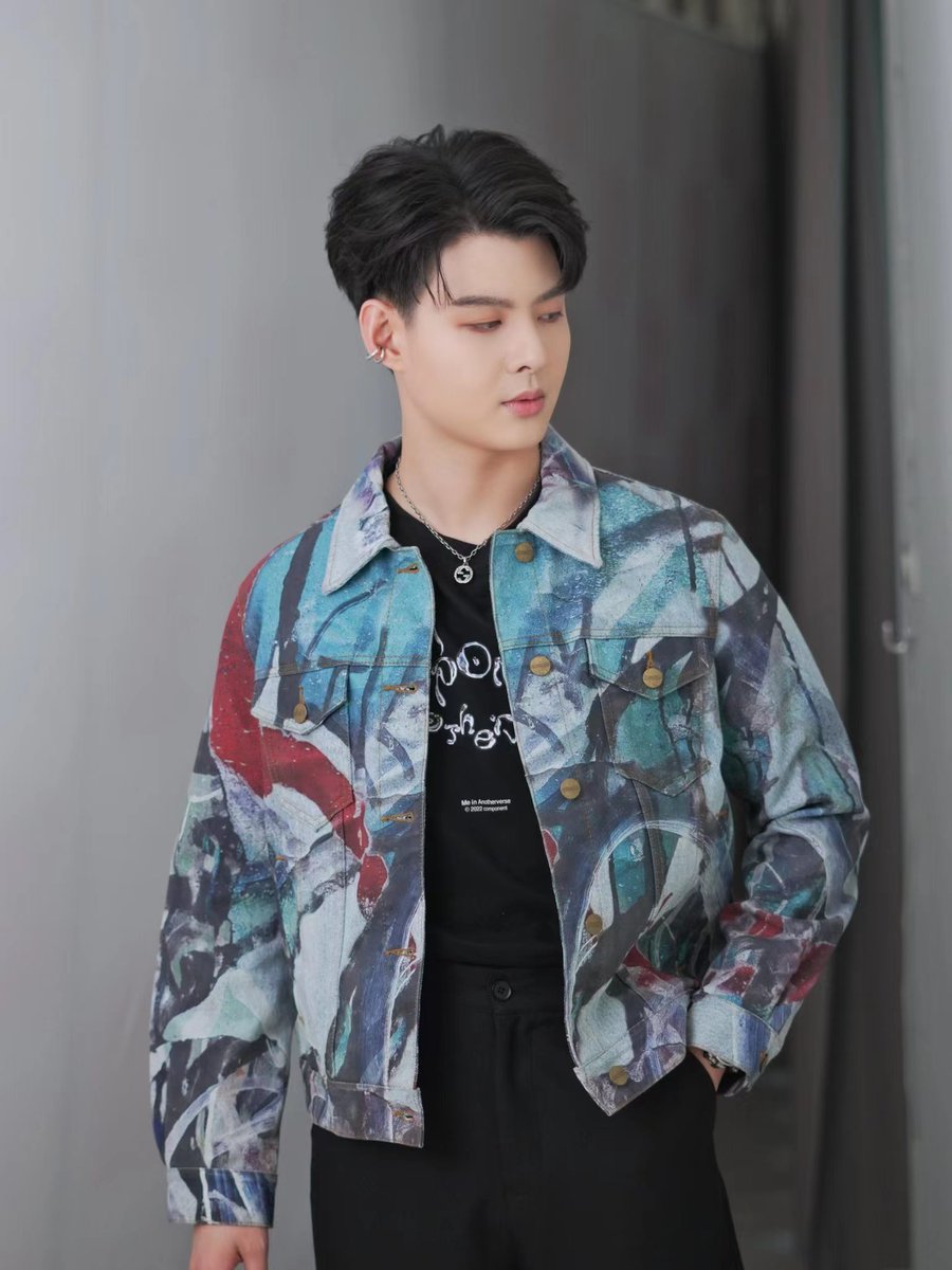 PS_wolfnest's tweet photo. The annual birthday support is about to start again. I will accompany you year after year and love you the same. The wolf's den has started a new round of activities, looking forward to ...
@perthppe 
@Saint_sup 
#PerthSaintSation 
#TRIGON https://t.co/jNZwHkPQ2j