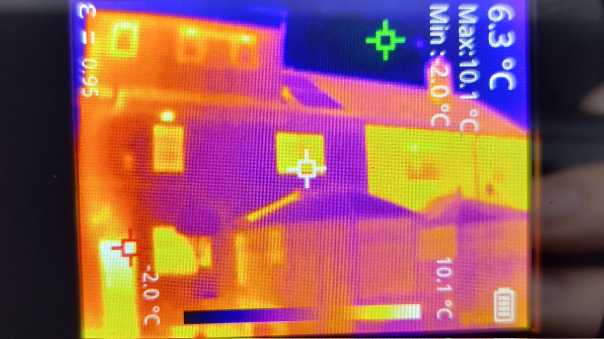 We had external insulation installed on our semi-detached house (on the left) back in 2014. I pointed my new Thermal Imaging Camera at it last night and was impressed by just how much cooler our walls are compared to the uninsulated ones next door! 😯 /1

#EnergyBills #HomeEnergy