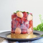たっぷりいちごに惚れ惚れ!「ごろごろいちご」なタルトケーキ!