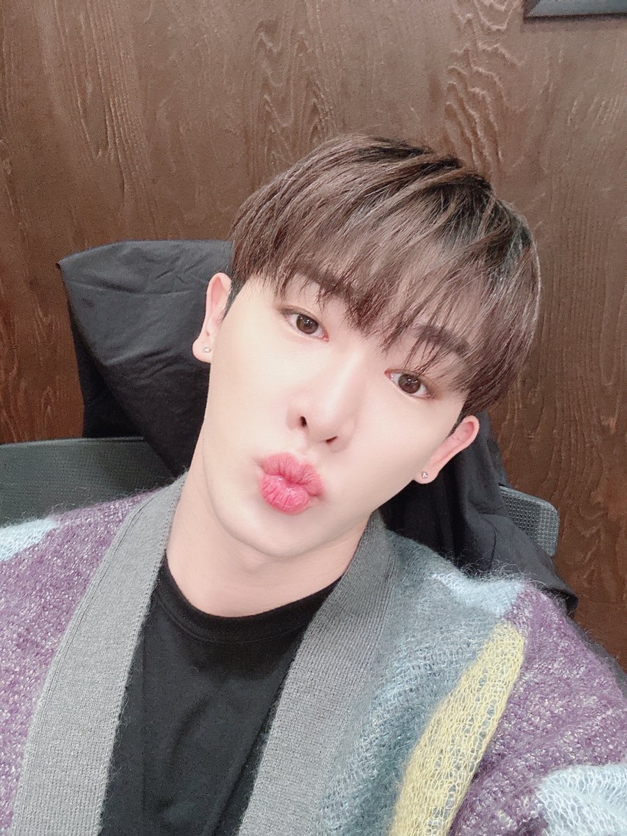Wonho_France's tweet photo. | Twitter | 04.03.23 @official__wonho 

Merci d'avoir rendu spécial ce 1er mars 2023 aussi 💙

🇨🇵 #Shely https://t.co/5NXXwQJqJA