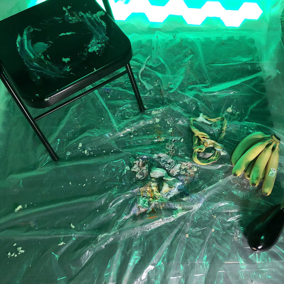 luvqueenmichael's tweet photo. Made a little mess #cakes #thatassphat #bootyfull #bottomcd #bottomsissy https://t.co/AbRpbqaKcj