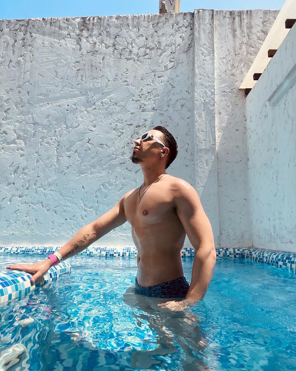 guillo8a94's tweet photo. Porque lo más rico siempre es prohibido 🚫😈🥵 https://t.co/wDoYDcg2YG