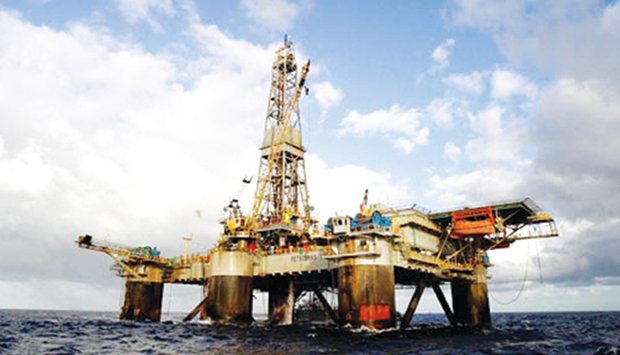 O ministro dos Recursos Minerais, Petróleo e Gás, Diamantino Azevedo, auscultou o presidente do Conselho de Administração (PCA) da Agência Nacional de Petróleo e Gás (ANPG), Paulino Jerónimo, e o vice-presidente da Total Energies para o Upstream, Nicolas Terraz.