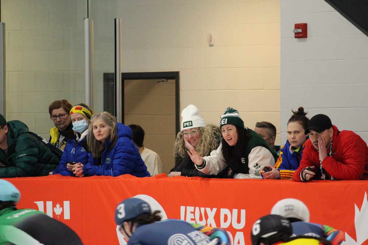 We would like to send a shout-out to our Canada Games Women in Coaching  Apprentice Coaches - Erika Bradley, Emma Weatherbie, and Keely Dyment! 

Thank you for your contribution to Team PEI and we hope your apprenticeship experience was a valuable one!

#IsleBeReady