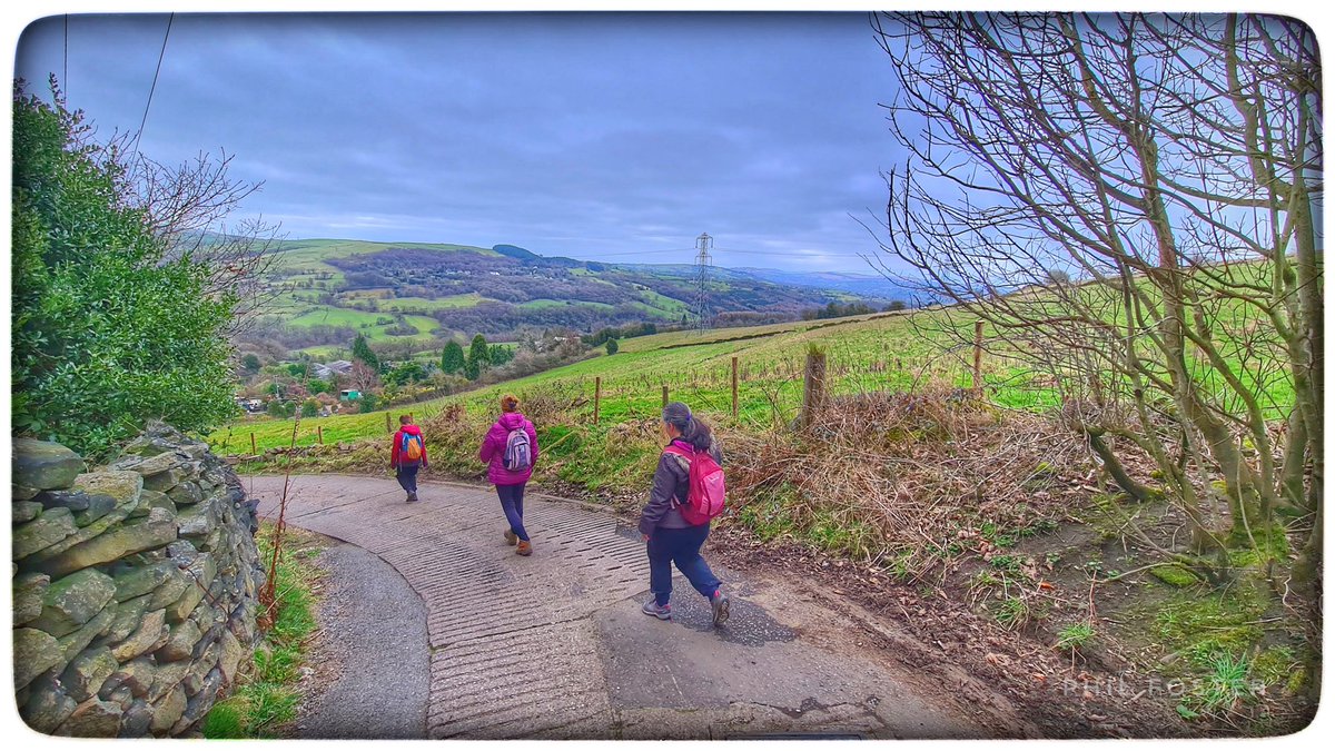Heaton & Reddish Walkers tweet media