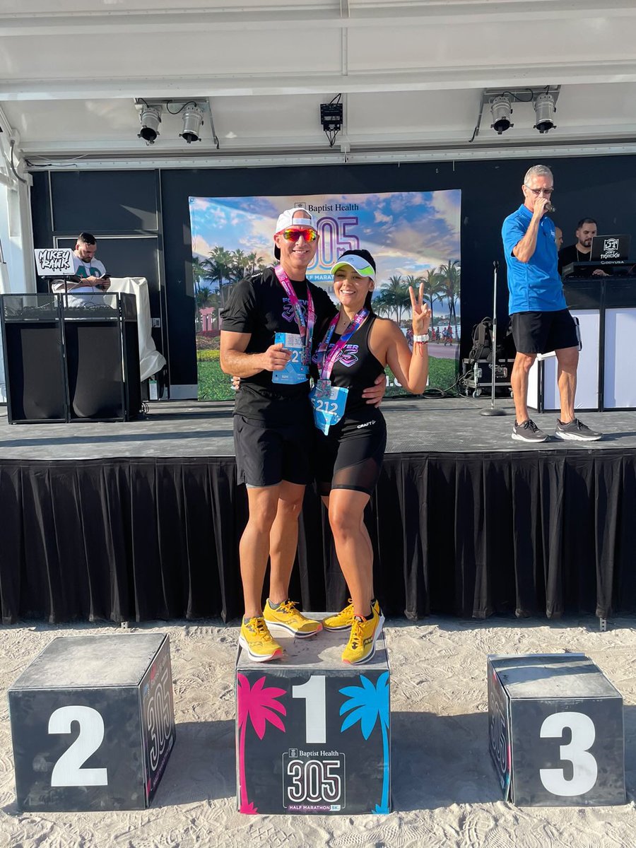 BaptistHealthSF's tweet photo. Celebrated #305Day like a local - bright and early, pounding the pavement (and the sand), and under the Miami sun at the 305 Half Marathon &amp; 5K! Proud to be the official medical provider for the race #305HalfMarathon. #RunMIA #orthowheretheprosgo https://t.co/yGuF9mHjea