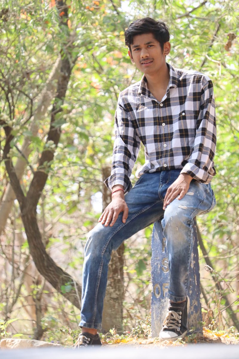 1itsnitin_singh's tweet image. वो सिर्फ एक भ्रम था/है।🌻
,
#BeSimple 💗