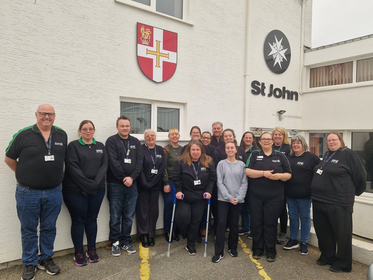 kayburbidge's tweet photo. Lovely weekend in Guernsey with @BeccaChurchSays and @stjohngsy. 14 Youth Leaders have now completed the Youth Leader Pathway. We've had some interesting discussions and met some great colleagues @stjohnambulance @SJAIntTraining #volunteering #youthwork #training #collaberating https://t.co/5E9XtesriL